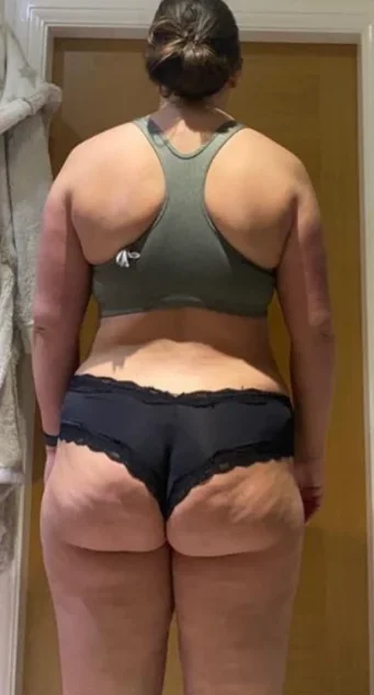 Grace, back view, before coaching
